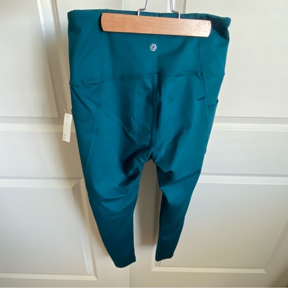 NWT Core 10 Leggings - Picture 2 of 5